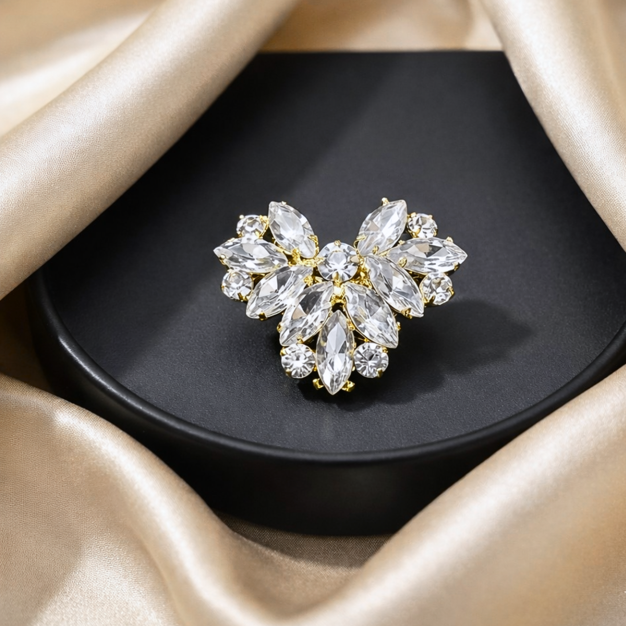 Radiance Heart Crystal Clip (Pair)