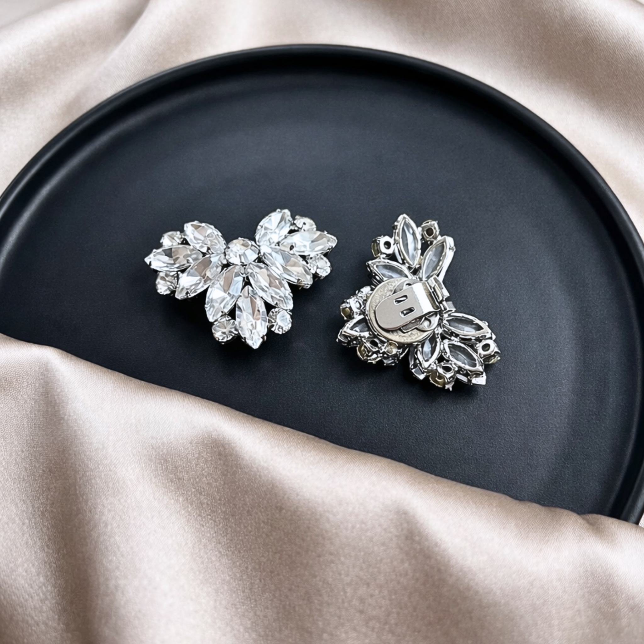 Radiance Heart Crystal Clip (Pair)