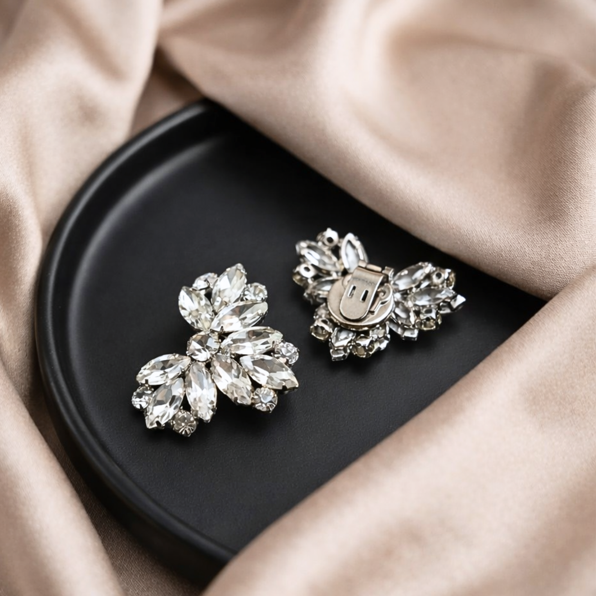 Radiance Heart Crystal Clip (Pair)