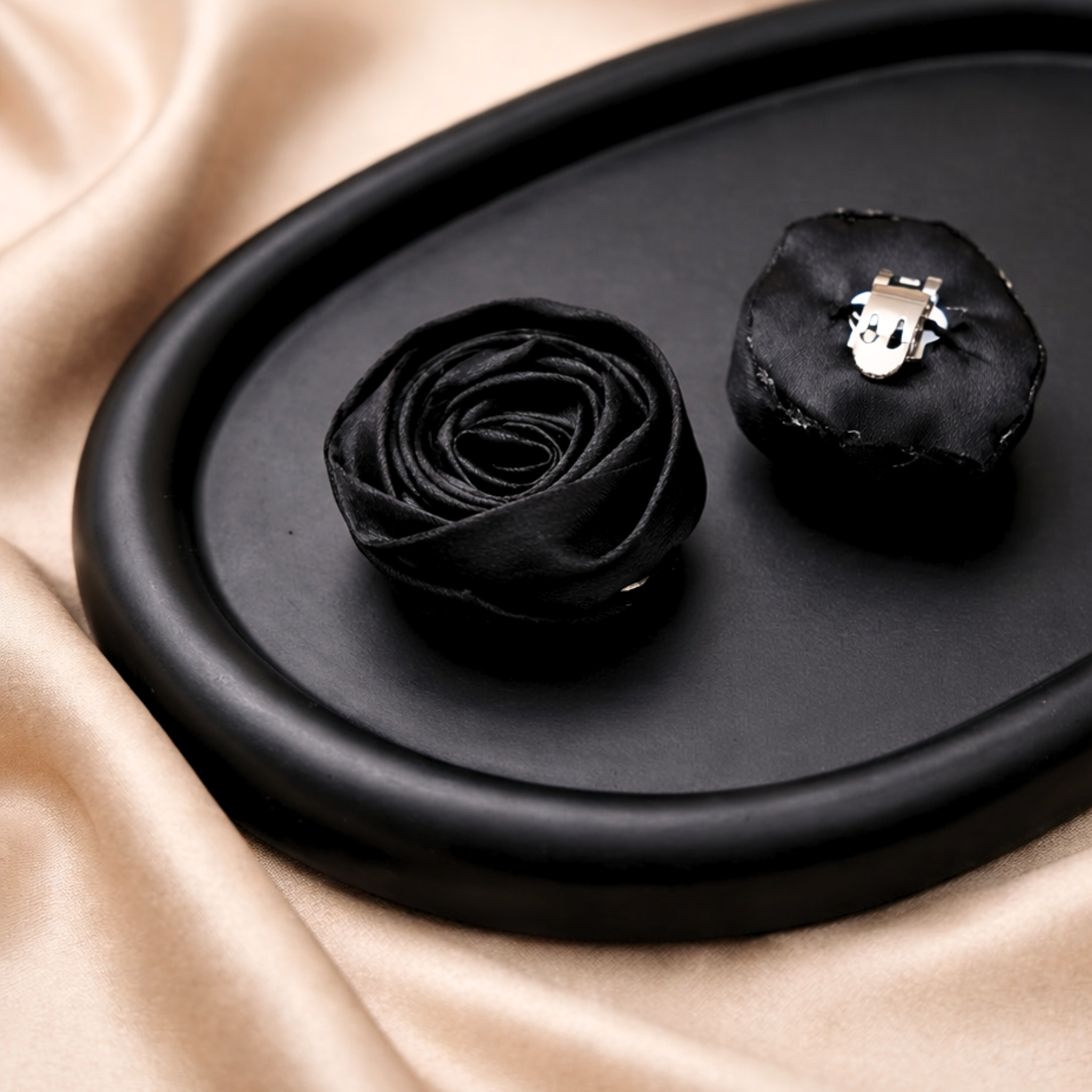 Satin Swirl Clip (Pair)