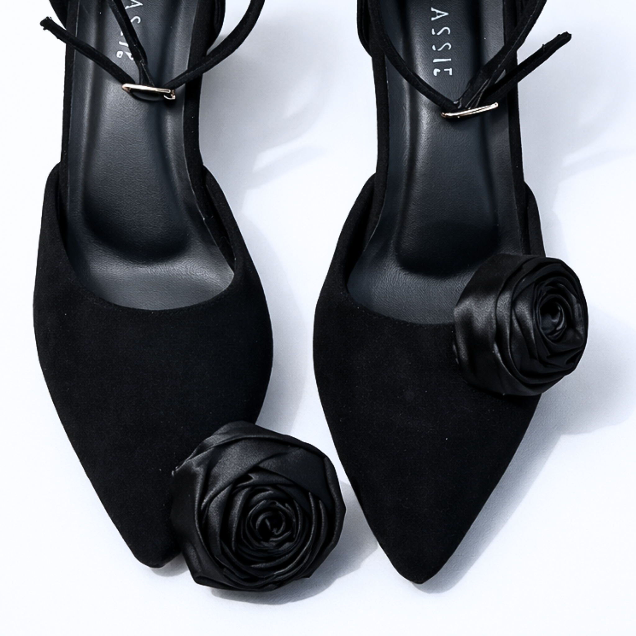 Satin Swirl Clip (Pair)