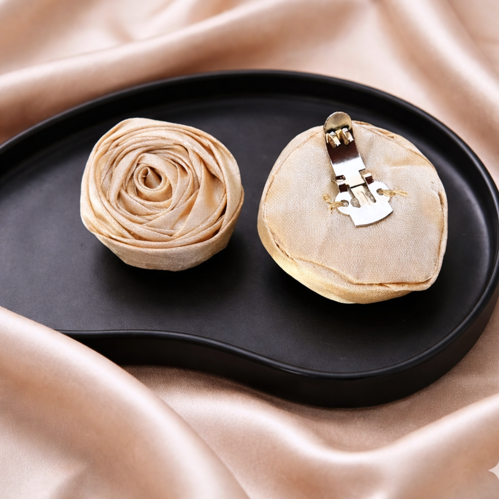 Satin Swirl Clip (Pair)